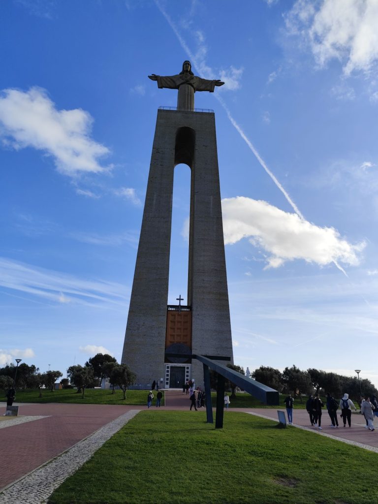 cristo rei lisbona base