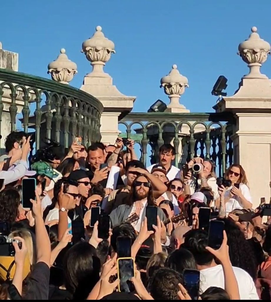 Jared Leto praca do comercio