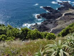 Ponta da Ferraria spiaggia termale azzorre