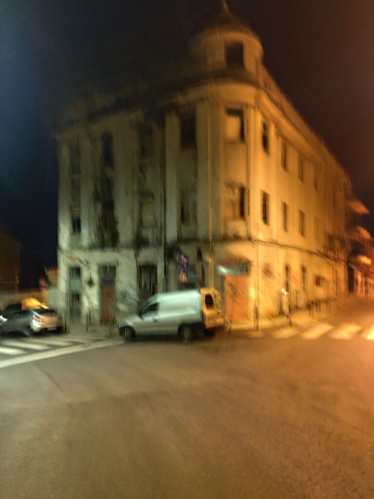 casa abbandonata a Olaias a Lisbona