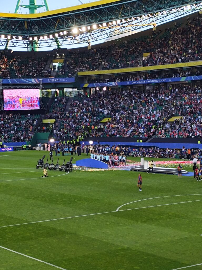 Arsenal vince finale champions league femminile contro il Barcellona allo stadio alvalade di Lisbona 2025