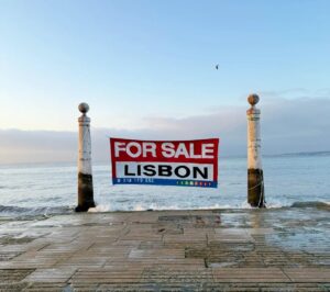 Lisboa vende-se Lisbona in vendita lisbon for sale bordalo II