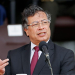 Lo scandalo del presidente colombiano Gustavo Petro nel night club di Lisbona